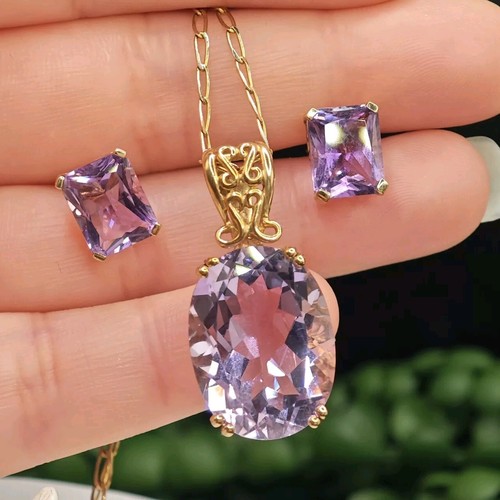 Vintage 9ct gold lilac - vintage,