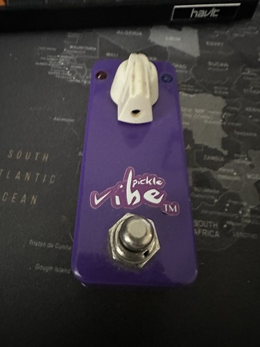 Pickle vibes lovepedal - by,