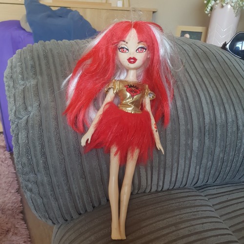 Bratz doll bratzillaz house - bratz,