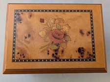 Mele And Co Jewellery Box
