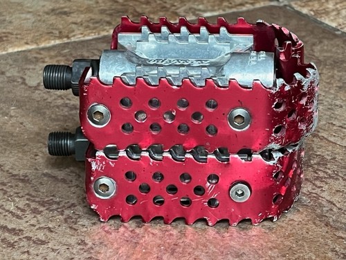 Red odyssey triple trap - odyssey,