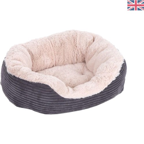 Warm comfortable oval pet - warm,
