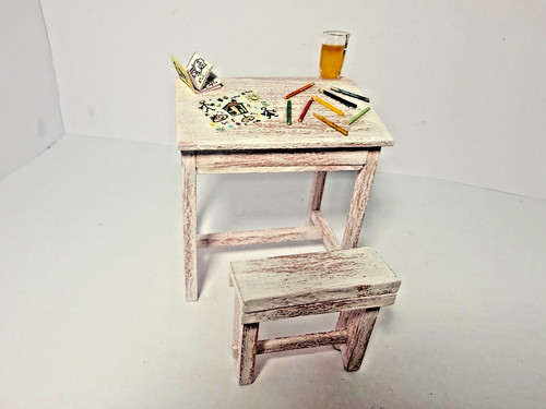 Dollshouse 12th school desk - 1.12th,