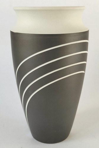 Wedgwood black jasper vase - jasper,
