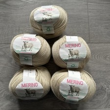 5 x 50g Balls Of Merino Wool Yarn - Khaki - New
