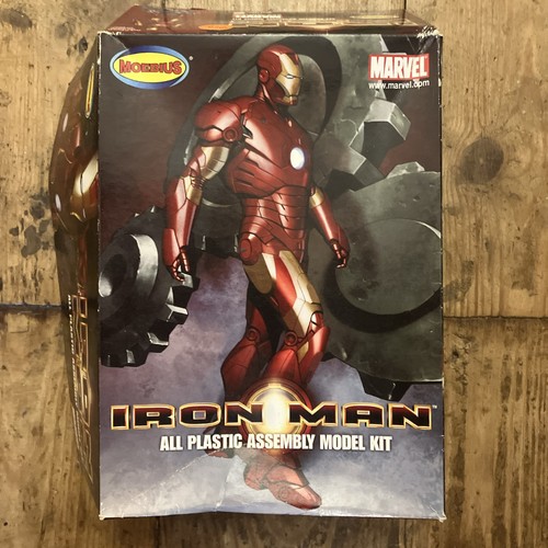Moebius models 905 iron - models,