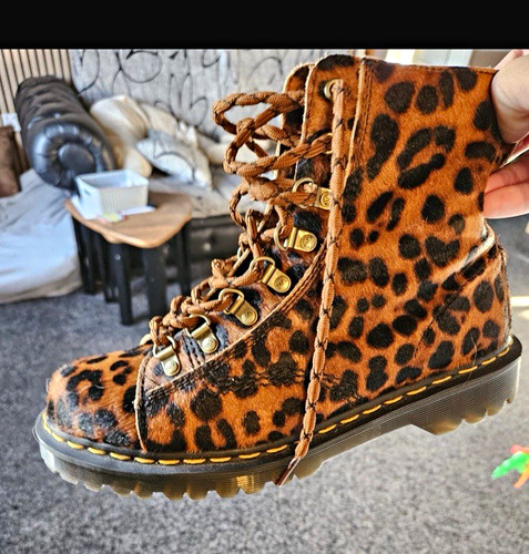 Martens barton animal - barton,