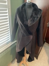 Ladies Size 10 Faux Sheepskin