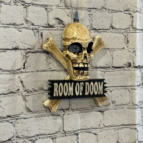 Skull crossbones room of - skull,