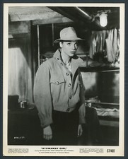 ELSA MARTINELLI in Stowaway