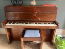 Upright Knight Vintage Piano