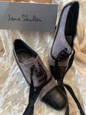 Ladies Jane Shilton Court