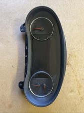 INSTRUMENT CLUSTER SPEEDOMETER