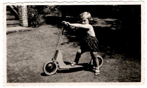 Vintage photo little girl