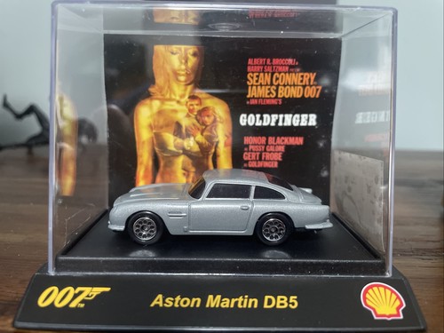 James bond 007 aston - james, martin