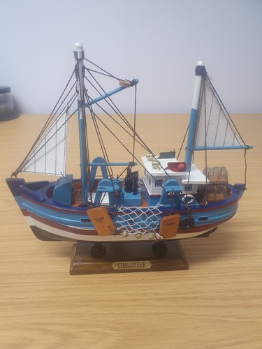Nauticalia vintage trawler - nauticalia,