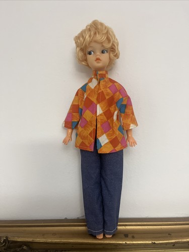 Vintage 1970s luminous lady - vintage, "luminous