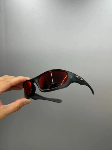 Oakley 00s monster dog - oakley, vintage