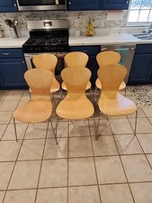 Knoll Sprite Stackable Chairs
