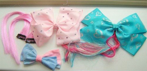 Lot jojo siwa bows and - jojo,