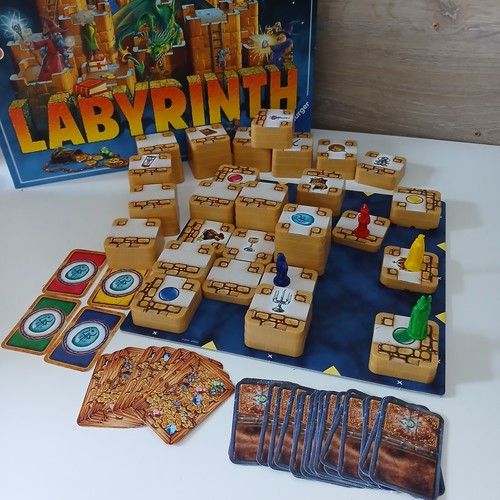Ravensburger labyrinth - ravensburger, 3d