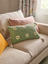 Sage Green Floral Daisy