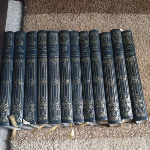 Vintage alistair maclean - alistair,