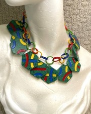 Vintage Retro 90s Plastic
