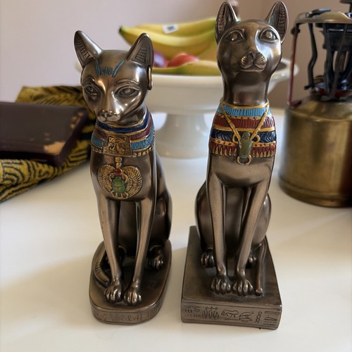 Pair veronese egyptian - pair,