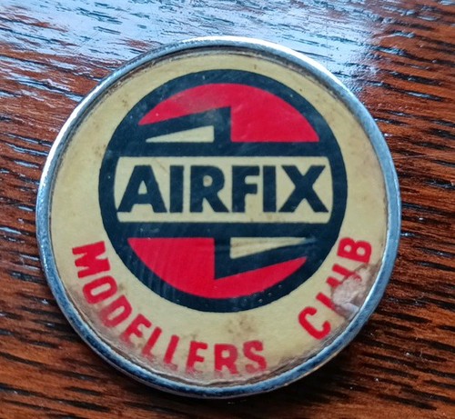 Vintage airfix modellers club - modellers,