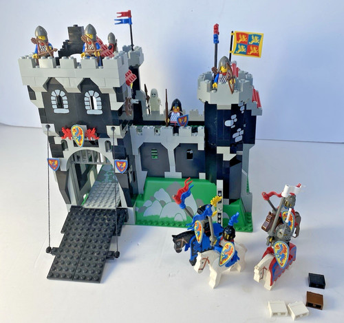 Lego castle 6086 black - lego,