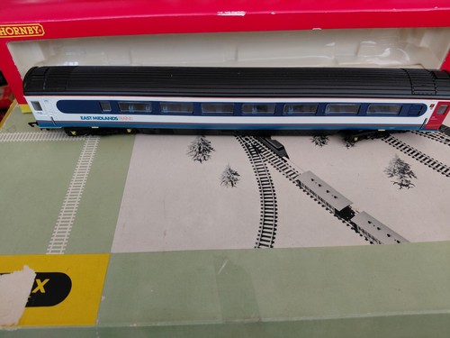 Hornby r4416 east midlands - ,