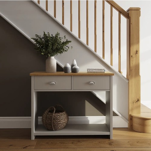 Hallway console table storage - hallway,