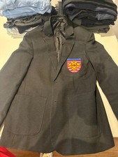 Black blazer size:32inch boys