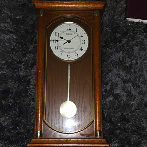 Seiko qxh038bn quartz wooden - seiko,