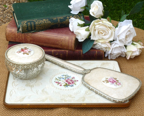 Petit point tray - , regent