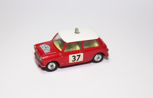 Corgi 317 bmc mini - 317,
