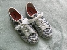 Jasper Conran Sparkle Detail