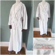 Vintage Past Times Robe Dressing Gown Romantic Ladies Victorian Style Embroidery