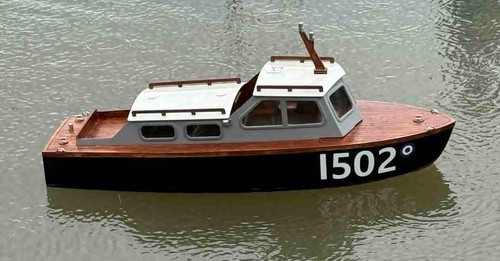 Wooden model boat kit - rc, fast