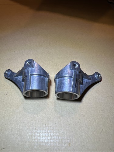 Kyosho mp9 front knuckle - front, pair