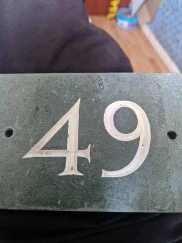 Number deep engraved - deep,