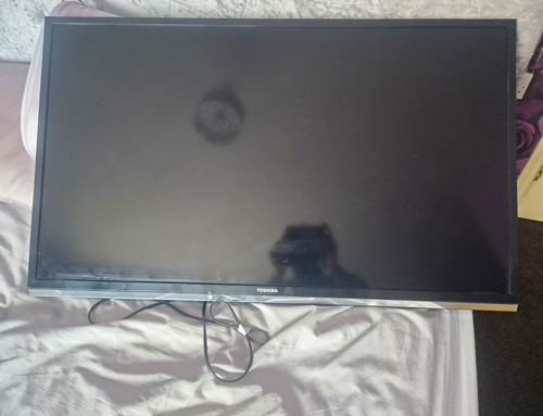 Toshiba 49in uhd lcd smart - 40-49in,