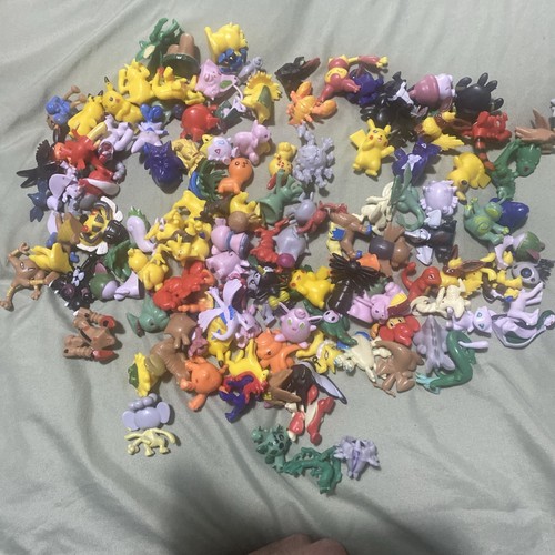 125 pokémon mini figures - 125,