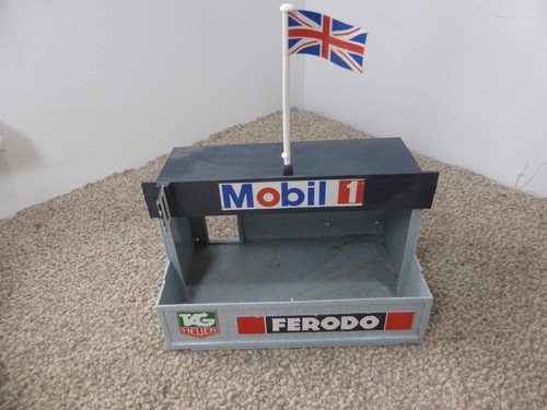 Scalextric pit stop building - scalextric,