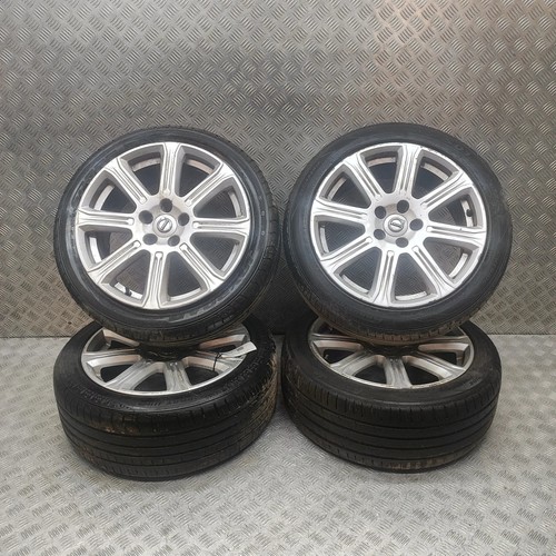 Volvo v40 hatchback alloy - volvo,