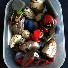 JOB LOT HAND PAINTED STONES