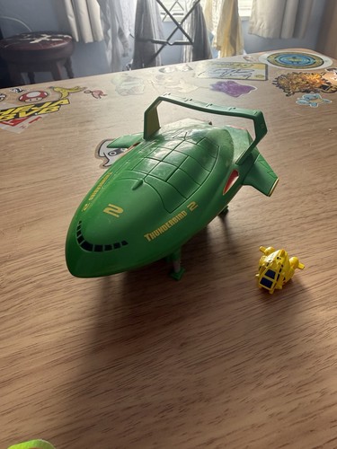 Thunderbird 4 - thunderbird,