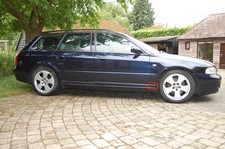 AUDI B5 A4 S4 RS4 TRIM PIECE 8D0853580C LOWER RIGHT FRONT WING MING BLUE (LZ5L)