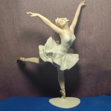 German antique Porcelain Figurine Wallendorf Ballerina Dancer 24 Cm High
